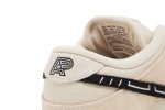 Albino Preto x Nike SB Dunk Low ‚Fossil‘ FD2627-200