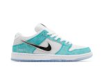 April Skateboards x Nike Dunk Low SB ‚Turbo Green‘ FD2562-400
