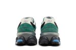 New Balance 9060 ‚Team Forest Green‘ U9060VRA