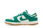 Nike Dunk Low ‚Malachite Metallic Gold‘ FB7173-131