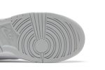 Nike Dunk Low ‚Pure Platinum‘ DV0831-101