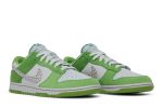 Nike Dunk Low ‚Safari Swoosh-Chlorophyll‘ DR0156-300