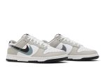 Nike Dunk Low ‚Stencil Swoosh‘ FD0661-100