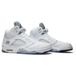 air_jordan_5_retro__metallic_white__2015_136027_13_0_61615.jpeg