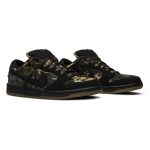 pushead_x_nike_sb_dunk_low_prm__pushead_2__536356__0_22541.jpeg