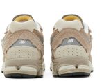 new_balance_2002r_protection_pack__driftwood__m200_0_54328.jpeg